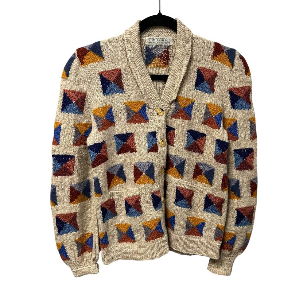 Vintage 1970s Susan Duckworth Hand Knit Tan Multi Geo Cardigan Sweater Small